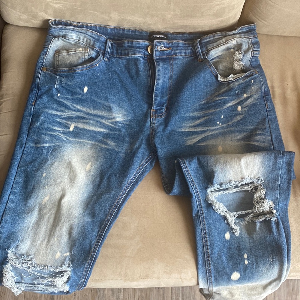 Fashion Nova Men distressed skinny jeans